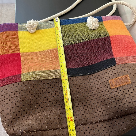 El Salvador Colourful Souvenir Tote Bag - Picture 13 of 14